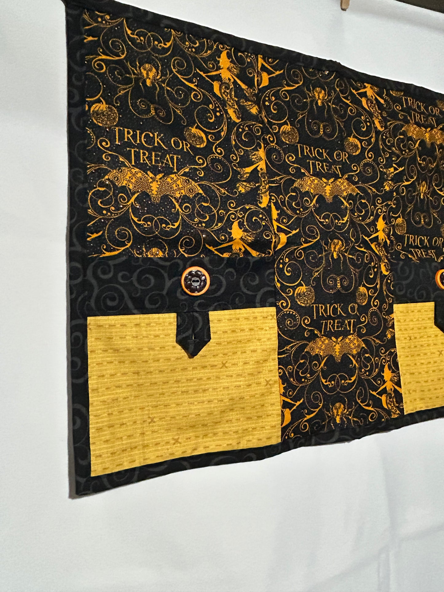 Halloween Theme Half Apron-Yellow/Black Pockets