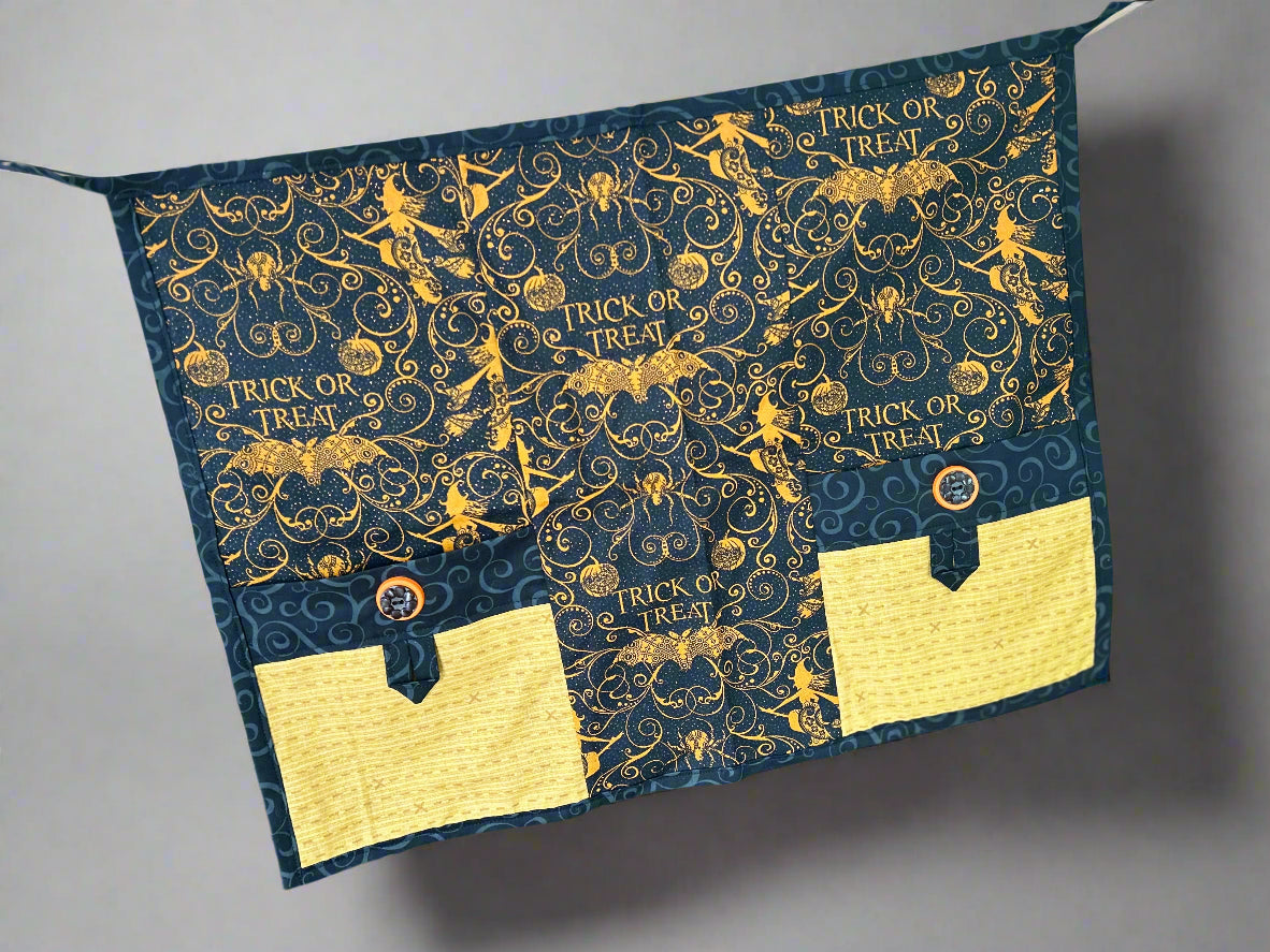 Halloween Theme Half Apron-Yellow/Black Pockets